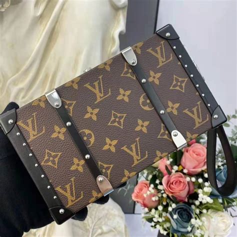 lv soft trunk wallet price